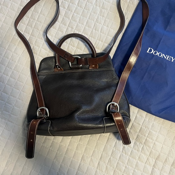 Dooney & Bourke Womens Leather Backpack - Picture 3 of 6